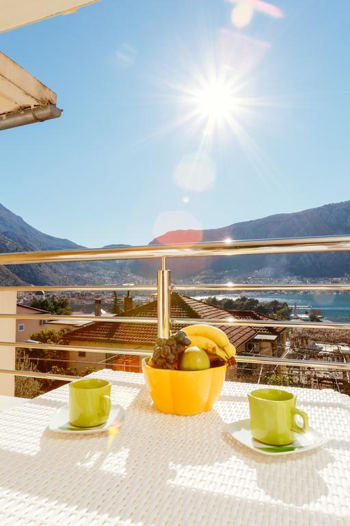 Apartments Blue Sea Kotor Extérieur photo